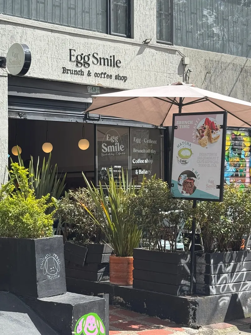 Egg Smile