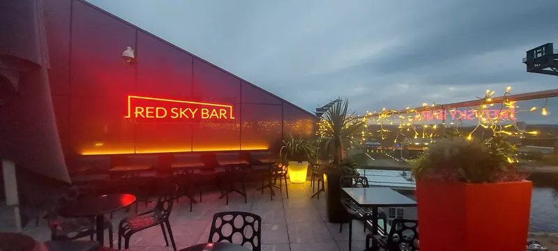 Red Sky Bar
