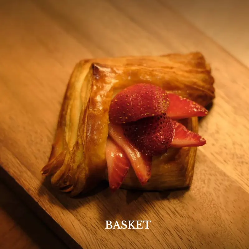 Basket - coffee and croissant in Sam Wa Tawan Tok, Bangkok