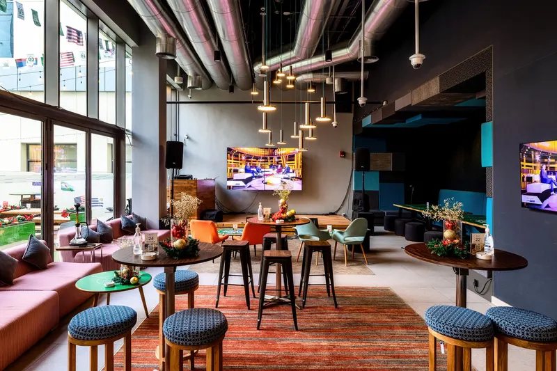 HalfWalnut Bar & Restaurant in Al Raffa, Dubai