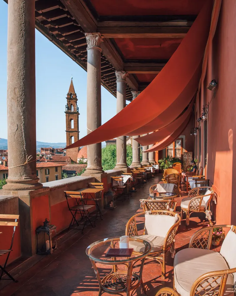 Loggia Roof Bar at Hotel Palazzo Guadagni in Santo Spirito, Florence