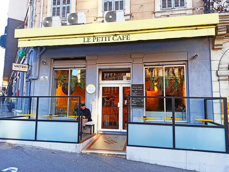 le petit cafe in 7th Arrondissement, Marseille