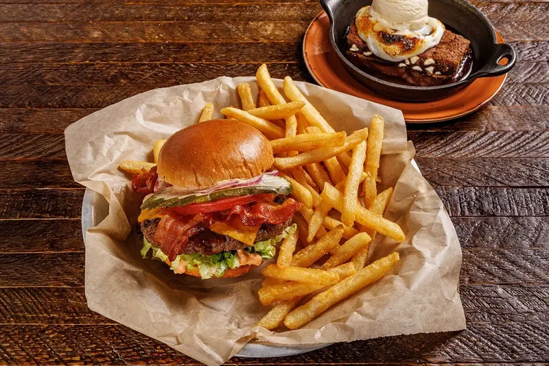 Lazy Dog Restaurant & Bar