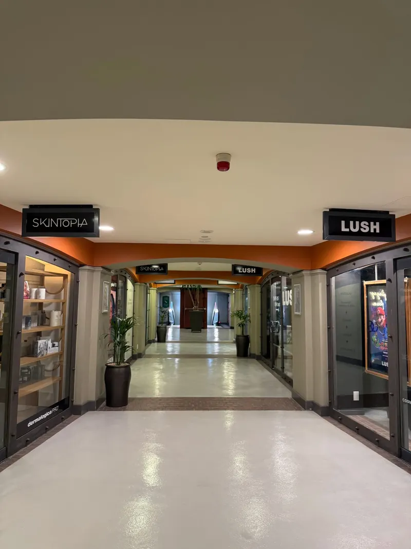 Old Bank Arcade