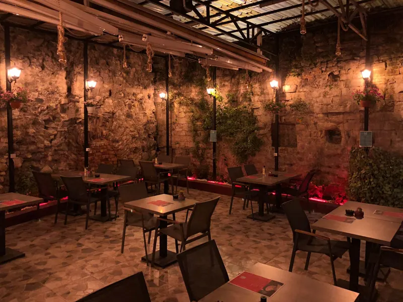 Faro Caffe&Patisserie in Balat, Istanbul