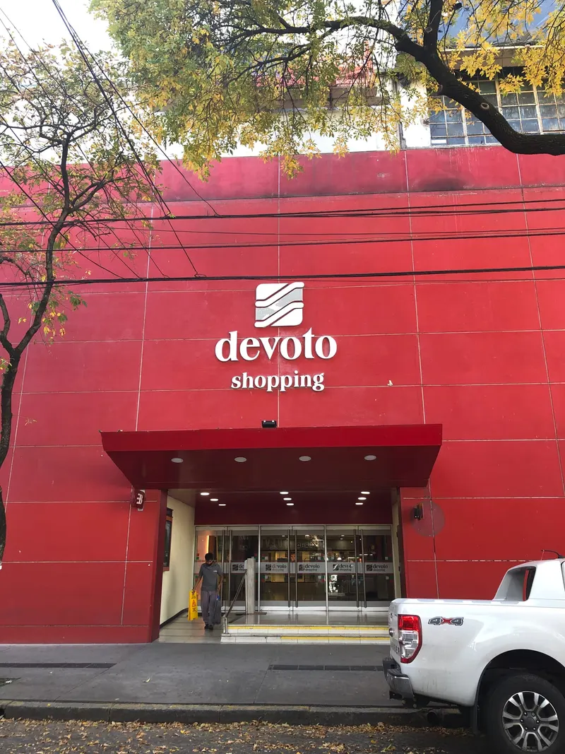 Devoto Shopping