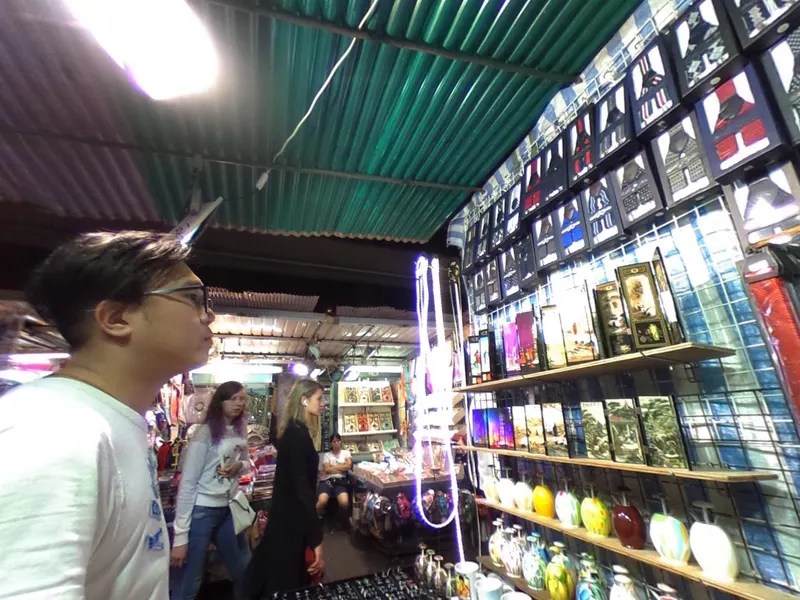 Temple Street Night Market