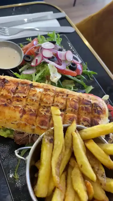 Le factorich in Le Bachut, Lyon