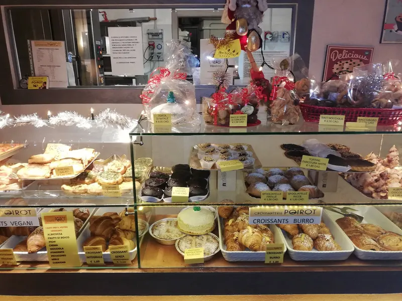 Croissanterie Poirot in Cenisia, Turin