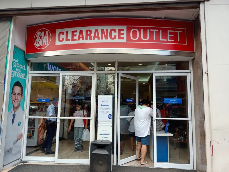SM Clearance Outlet in Quiapo, Manila