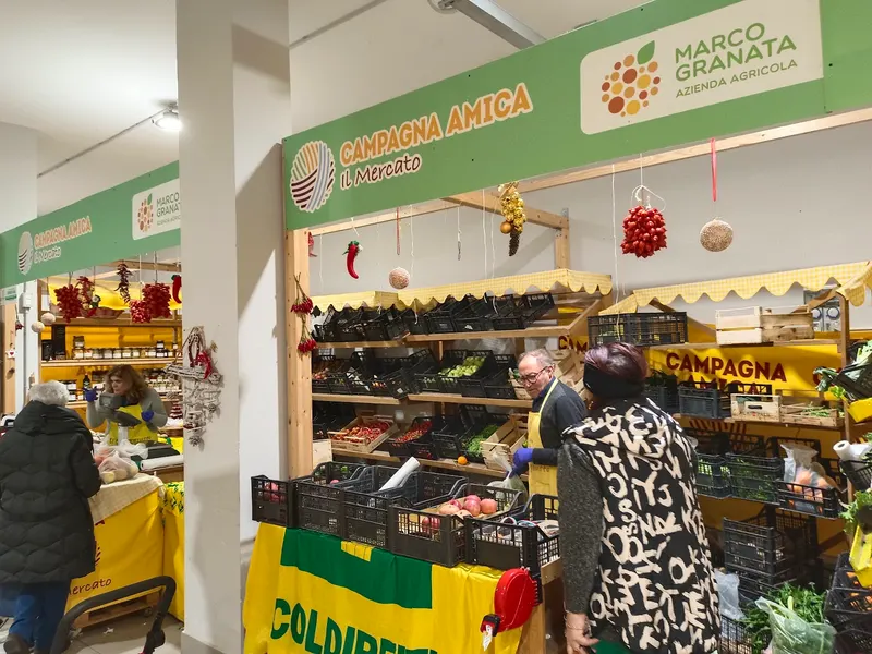 Mercato Coldiretti Campagna Amica San Paolo Fuorigrotta