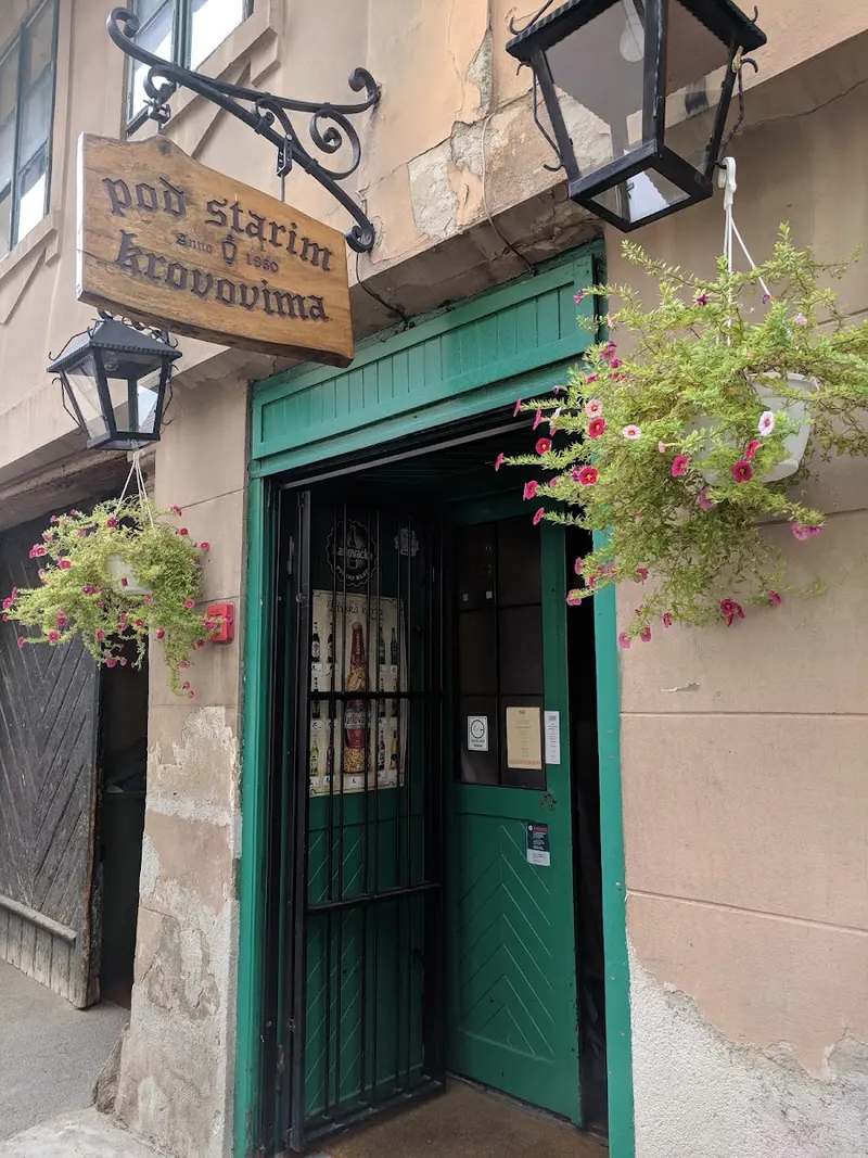 Pod starim krovovima in Gornji grad, Zagreb