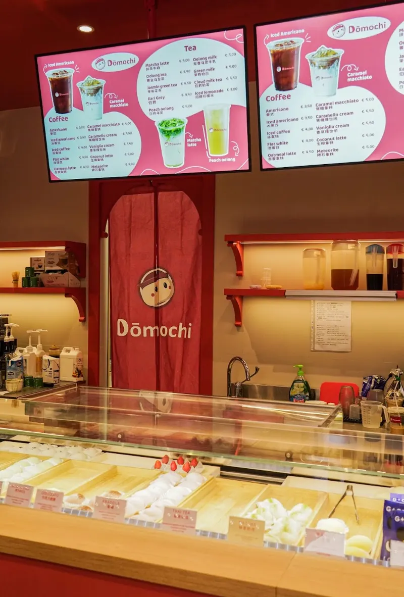 Domochi in Sarpi, Milan