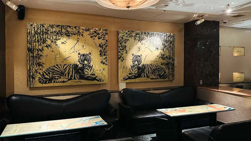 福岡中洲キャバクラ CLUB REX(クラブ レックス)