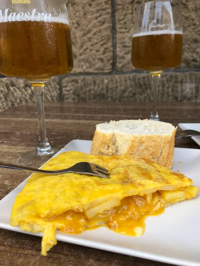 Ajuria Taberna in Algorta, Bilbao