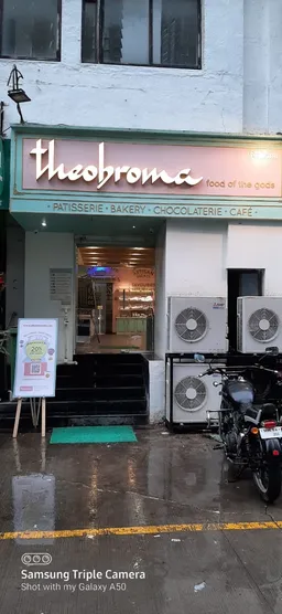 Theobroma Bakery and Cake Shop - Lower Parel, Mumbai