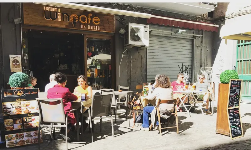 WineCafè Da Mario in Pendino, Naples