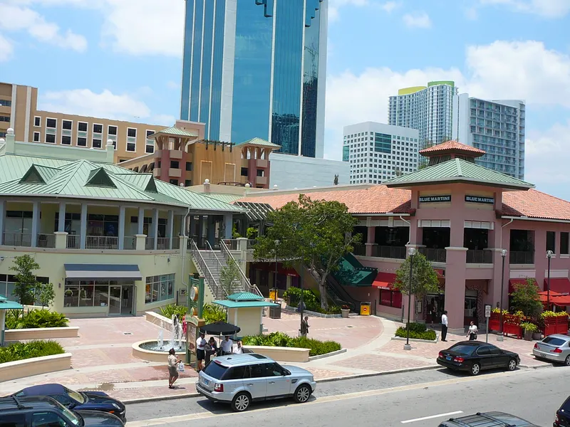 The Shops at Mary Brickell Village