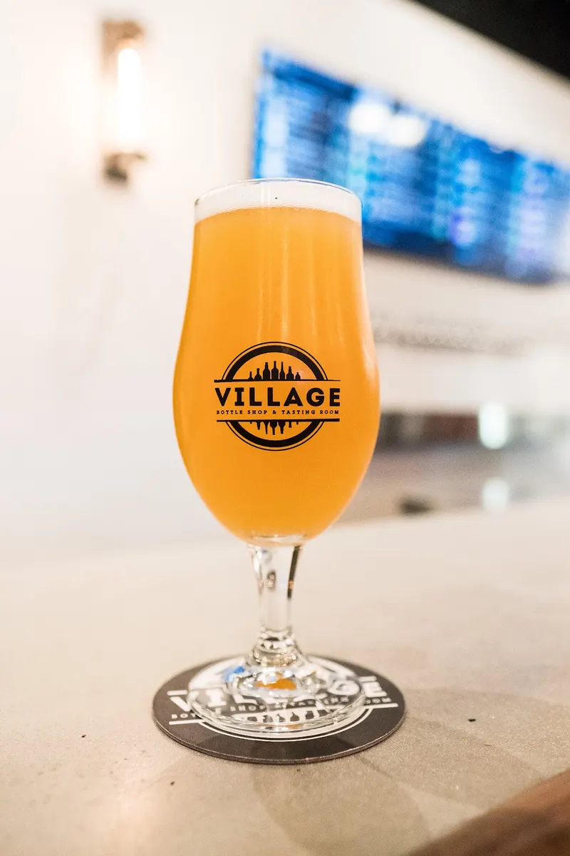 Village Bottle Shop & Tasting Room - Kaka`ako in Kakaako, Honolulu
