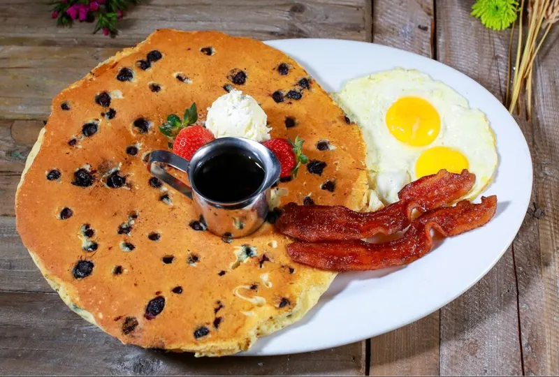 Hash House A Go Go in Florida Center, Orlando