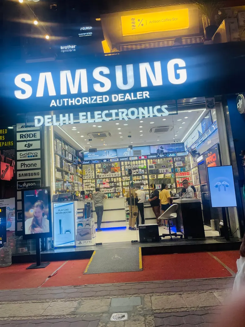 Galleria Market in DLF Cyber City, Delhi