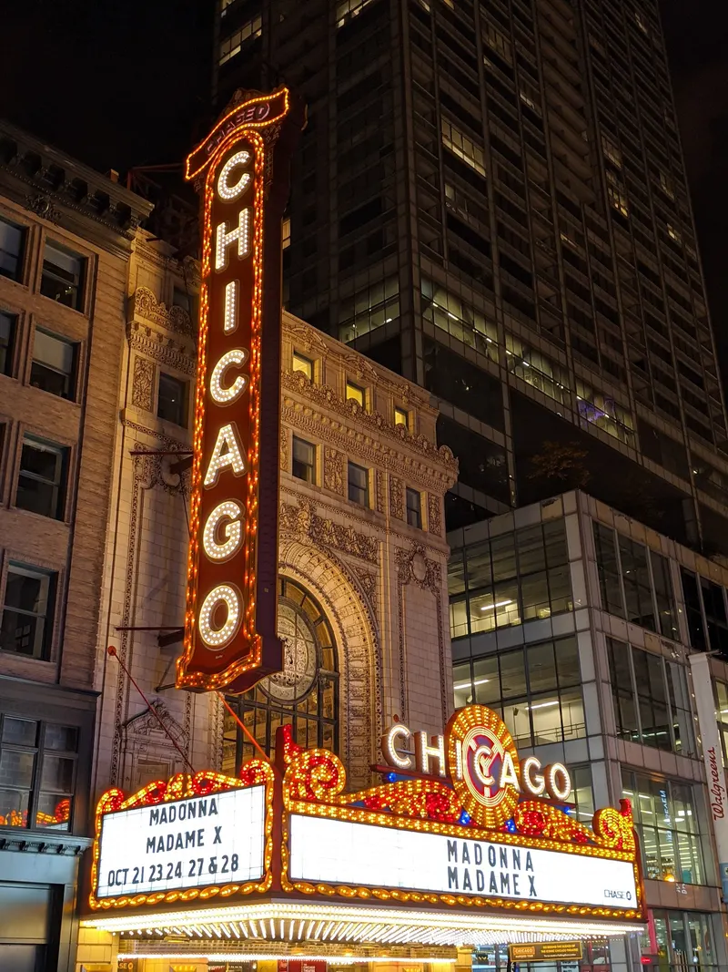 Chicago Theater