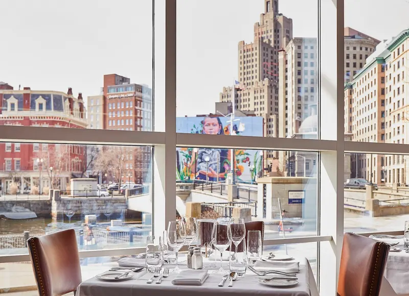 Hemenway's Seafood Grill & Oyster Bar in Downtown, Providence