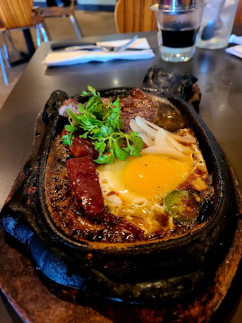 Huynh Restaurant in East Downtown, Houston