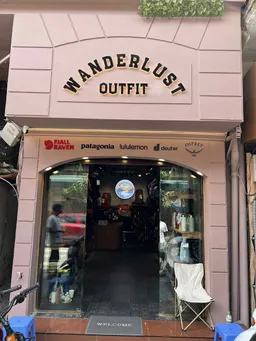 Wanderlust Outfit
