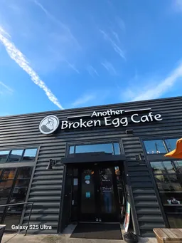 Another Broken Egg Cafe