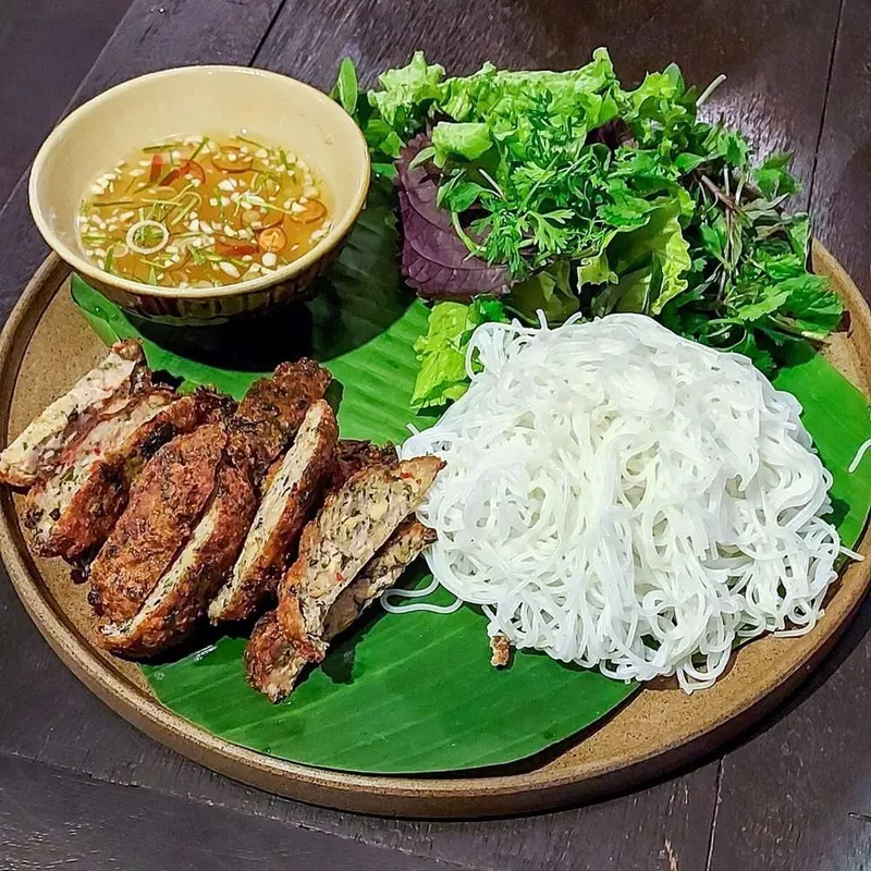 Tầm Vị in Cửa Nam, Hanoi