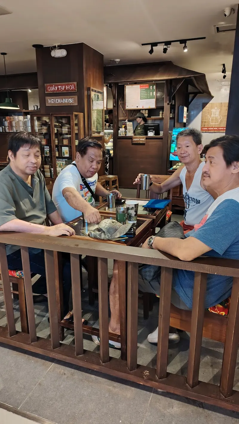 Cộng Cà Phê - Lucky Chinatown Mall in Binondo, Manila