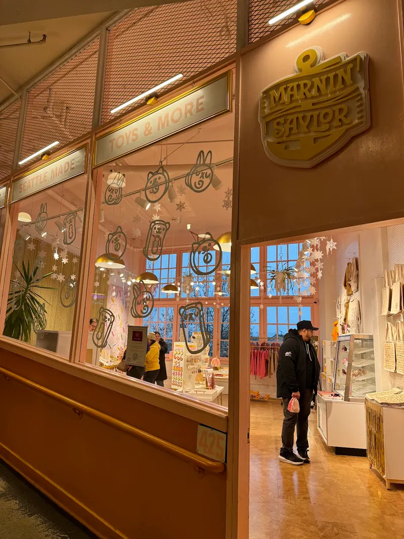 MarninSaylor in Downtown, Pike Place and Waterfront, Seattle