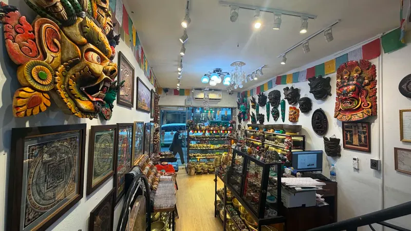Aparmita in Bang Rak, Bangkok
