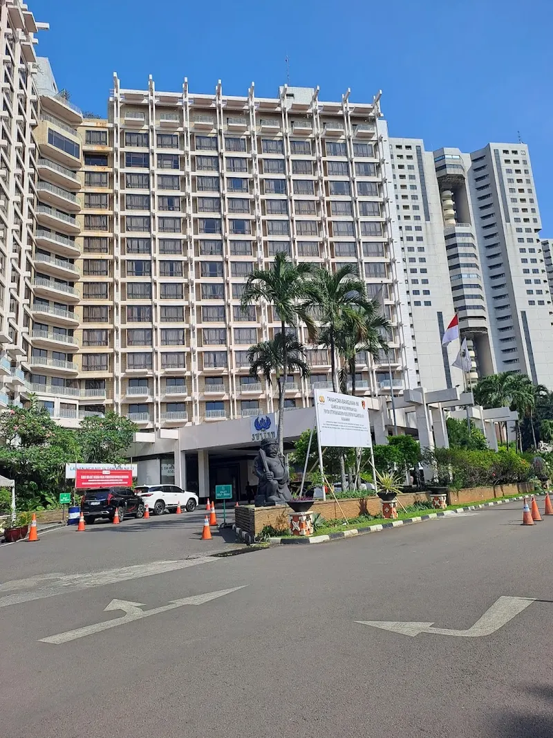 Lagoon Lounge - The Sultan Hotel in Tanah Abang, Jakarta