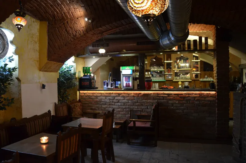 Fünfhaus Shisha & Cocktail Bar in Rudolfsheim, Vienna