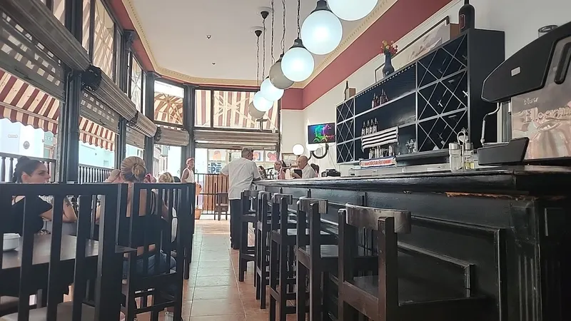 Bar "La Dichosa" in Chibas, Havana