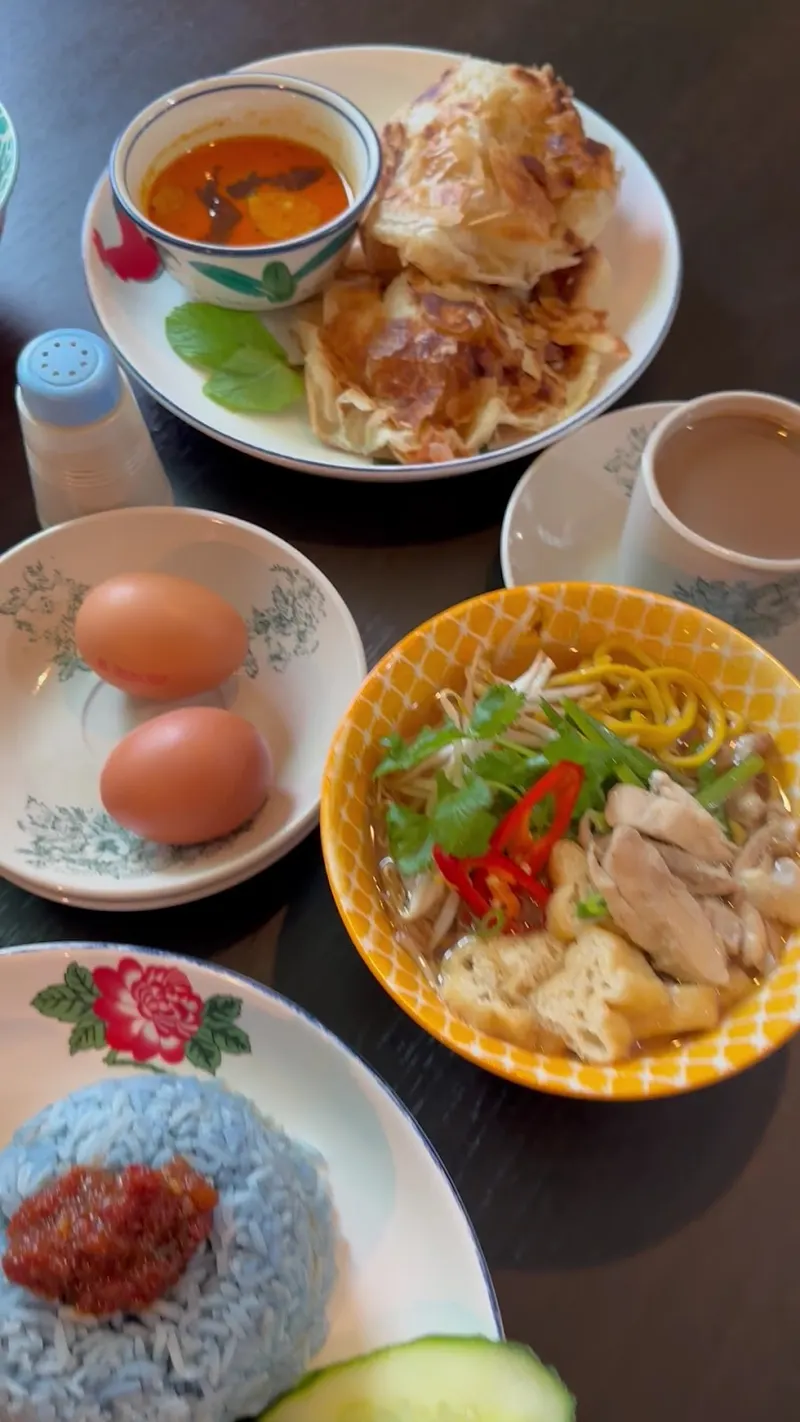 Med Salleh Kopitiam in Bayswater, London