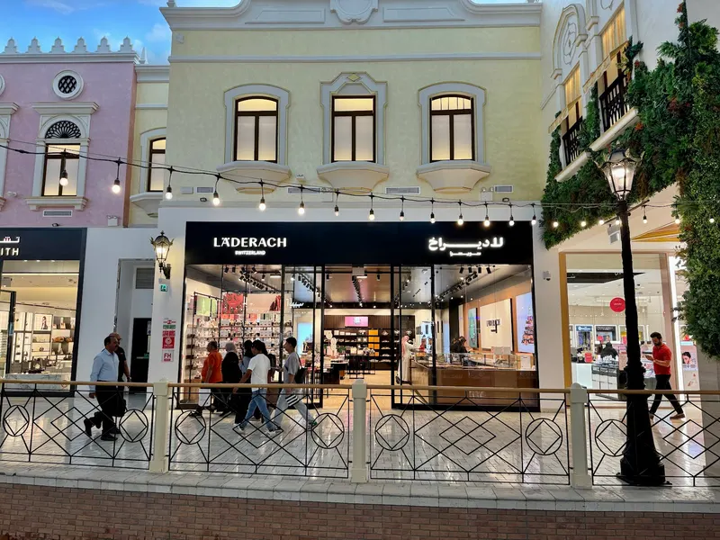 Läderach - Villaggio Mall in Mehairja, Doha