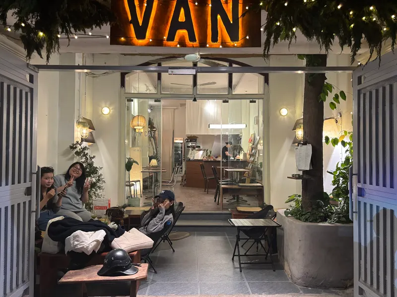 VAN the CAFE