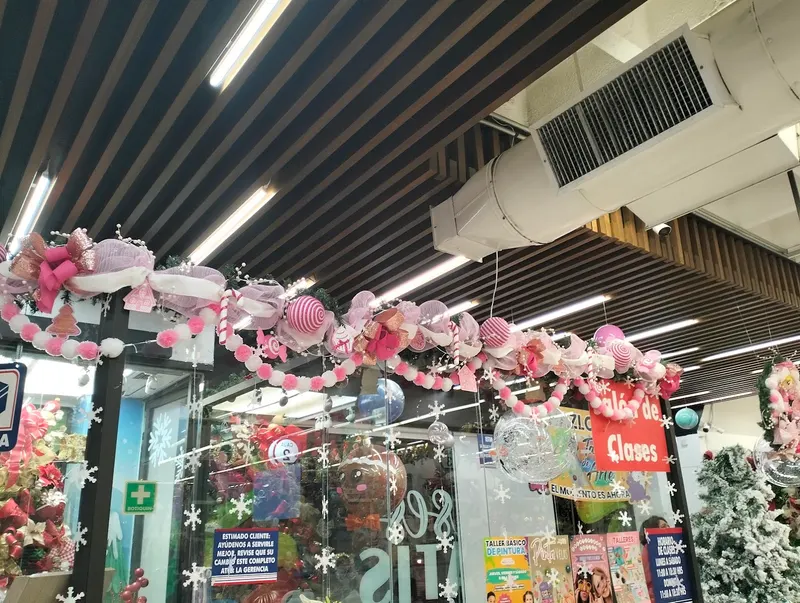 Fantasias Miguel - Satélite in Ciudad Satélite, Mexico City