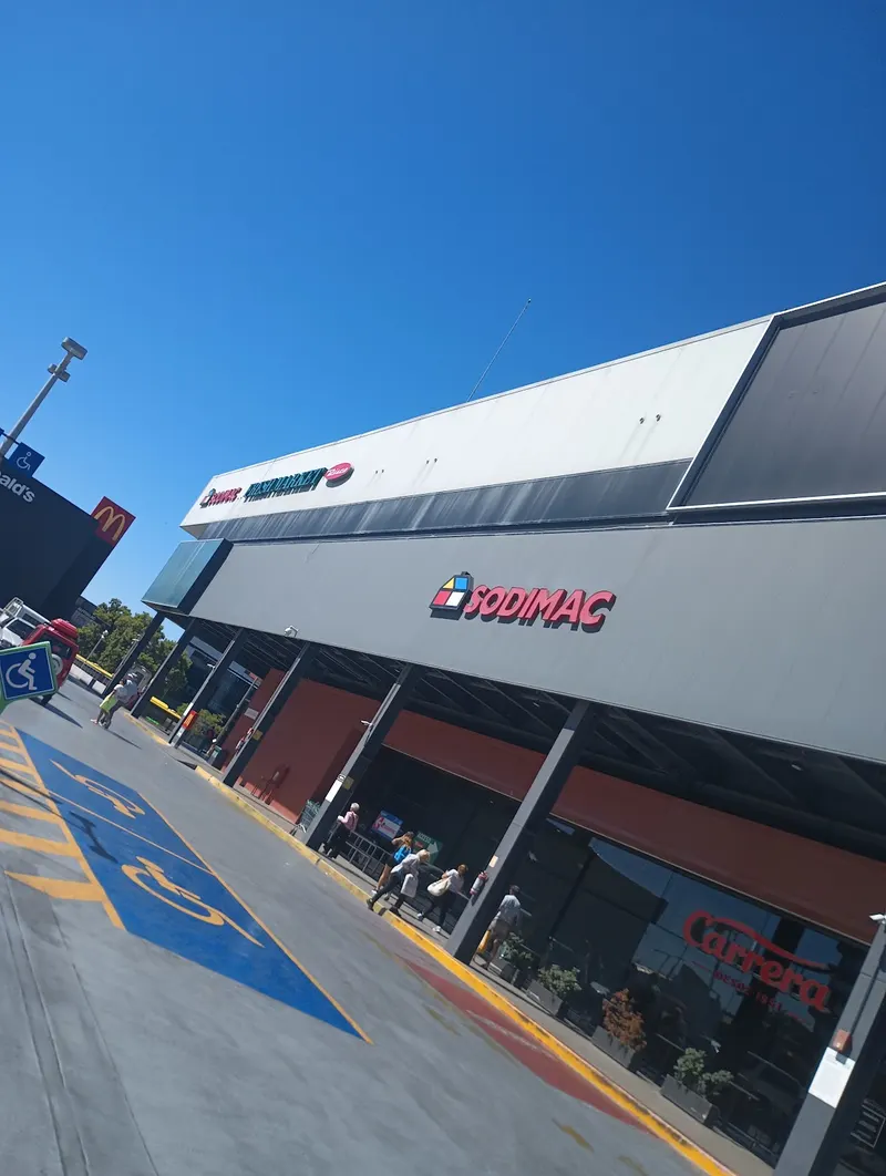 Disco Fresh Market in Prado, Montevideo