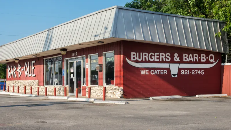 B&B Smokehouse in Harlandale, San Antonio