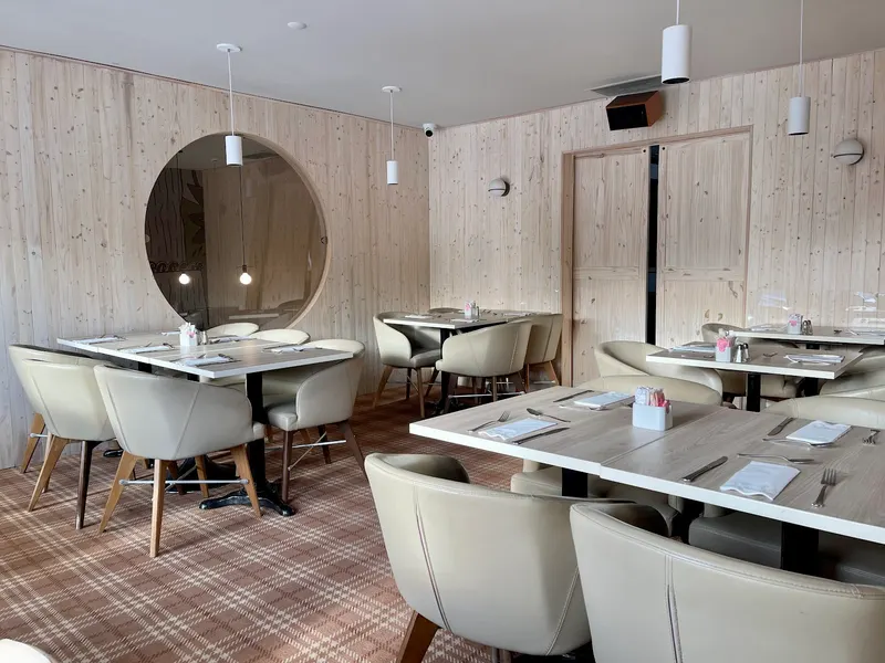 Restaurant Le Batifol in Beauport, Quebec City