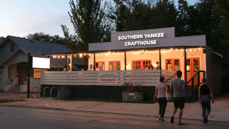 Southern Yankee Crafthouse in Montrose, Houston