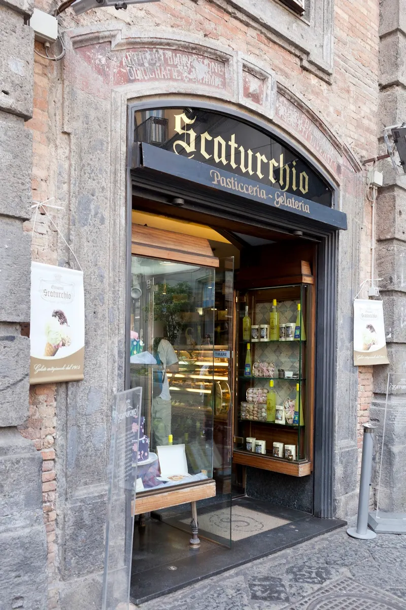 Scaturchio in San Giuseppe, Naples