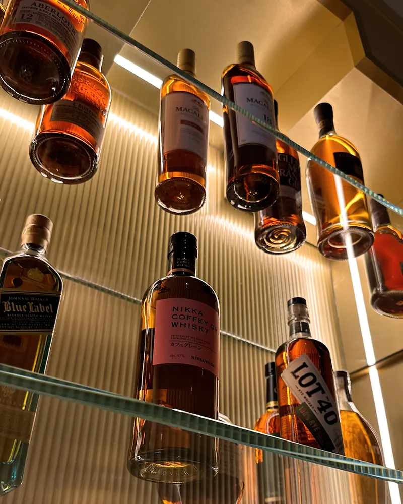 Société Cigare in Quartier Petit-Champlain, Quebec City