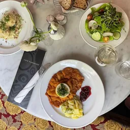 Café Fledermaus & Café Sabarsky