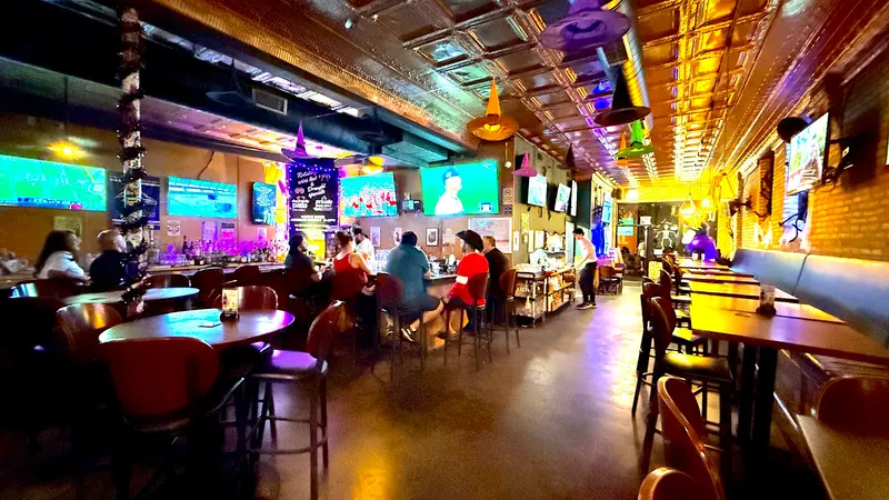 George Street Pub in Lakeview, Chicago
