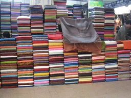 Đồng Xuân Market